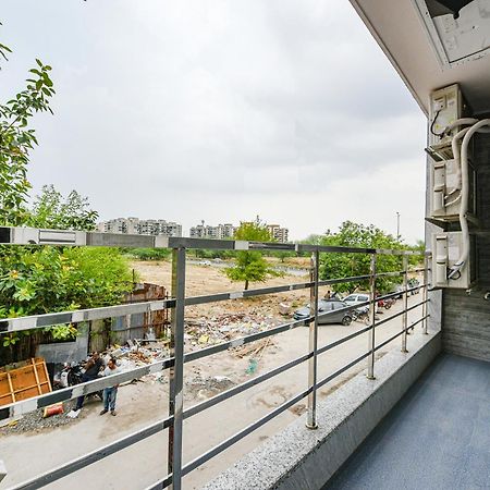 Fabhotel Sparkling - Nr Yashobhoomi Convention Centre Delhi  Esterno foto