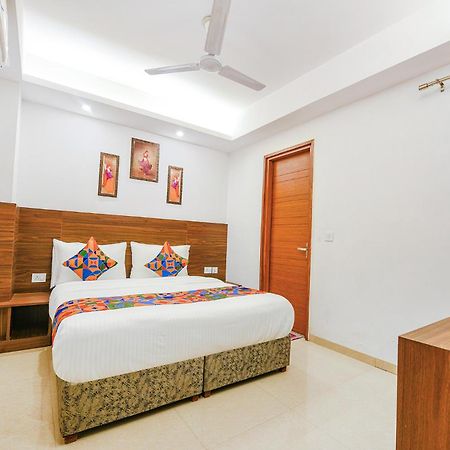Fabhotel Sparkling - Nr Yashobhoomi Convention Centre Delhi  Esterno foto