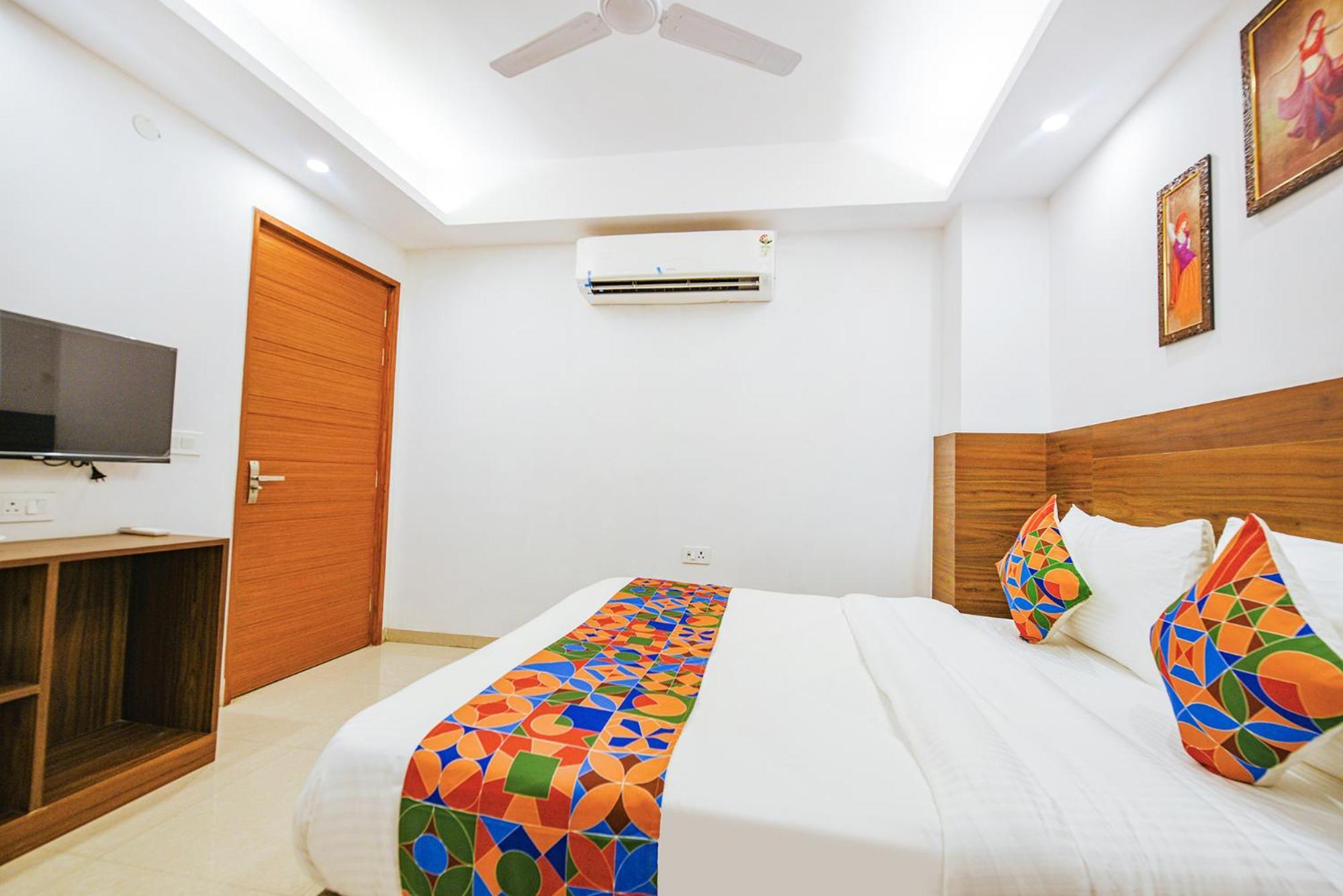 Fabhotel Sparkling - Nr Yashobhoomi Convention Centre Delhi  Esterno foto