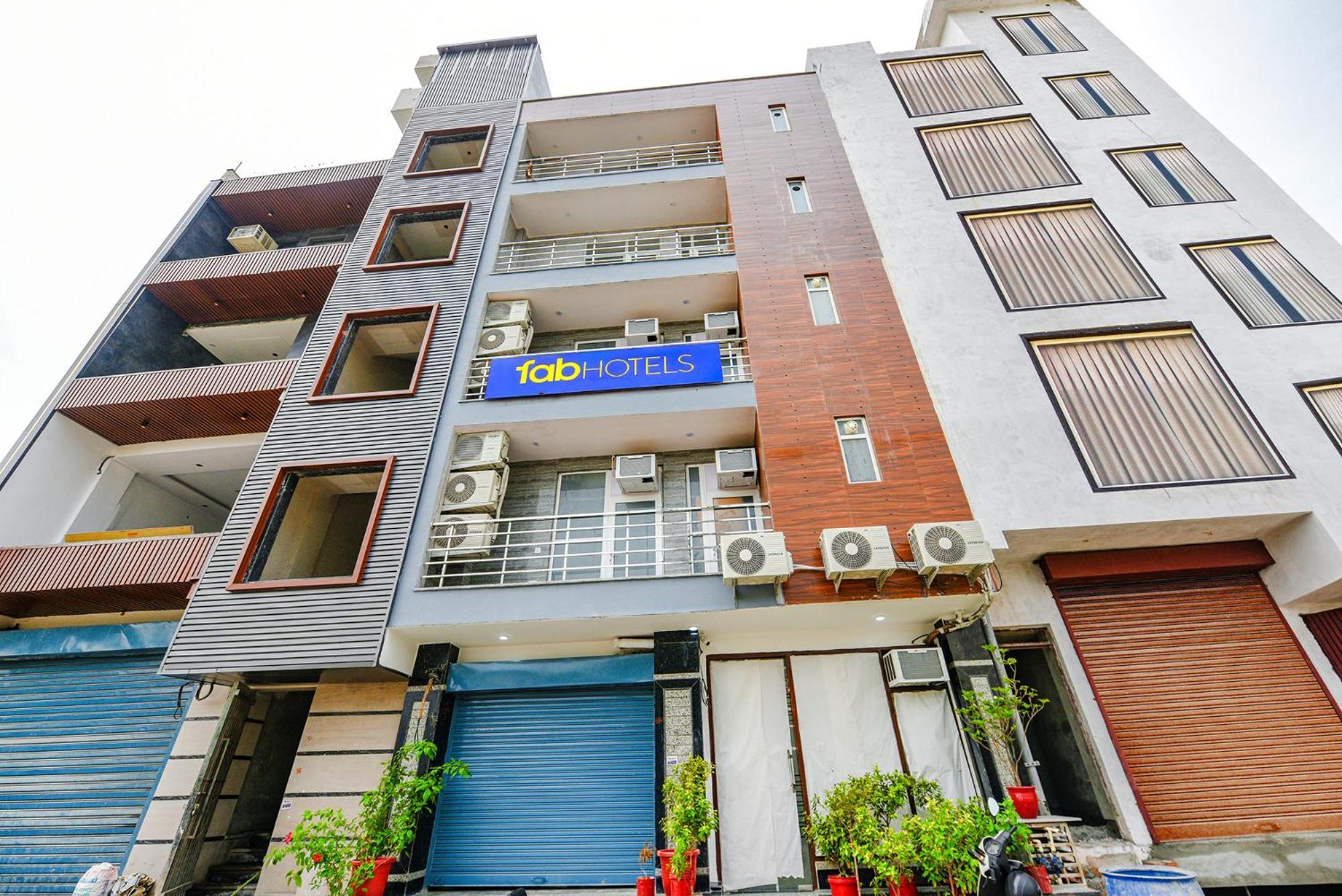 Fabhotel Sparkling - Nr Yashobhoomi Convention Centre Delhi  Esterno foto