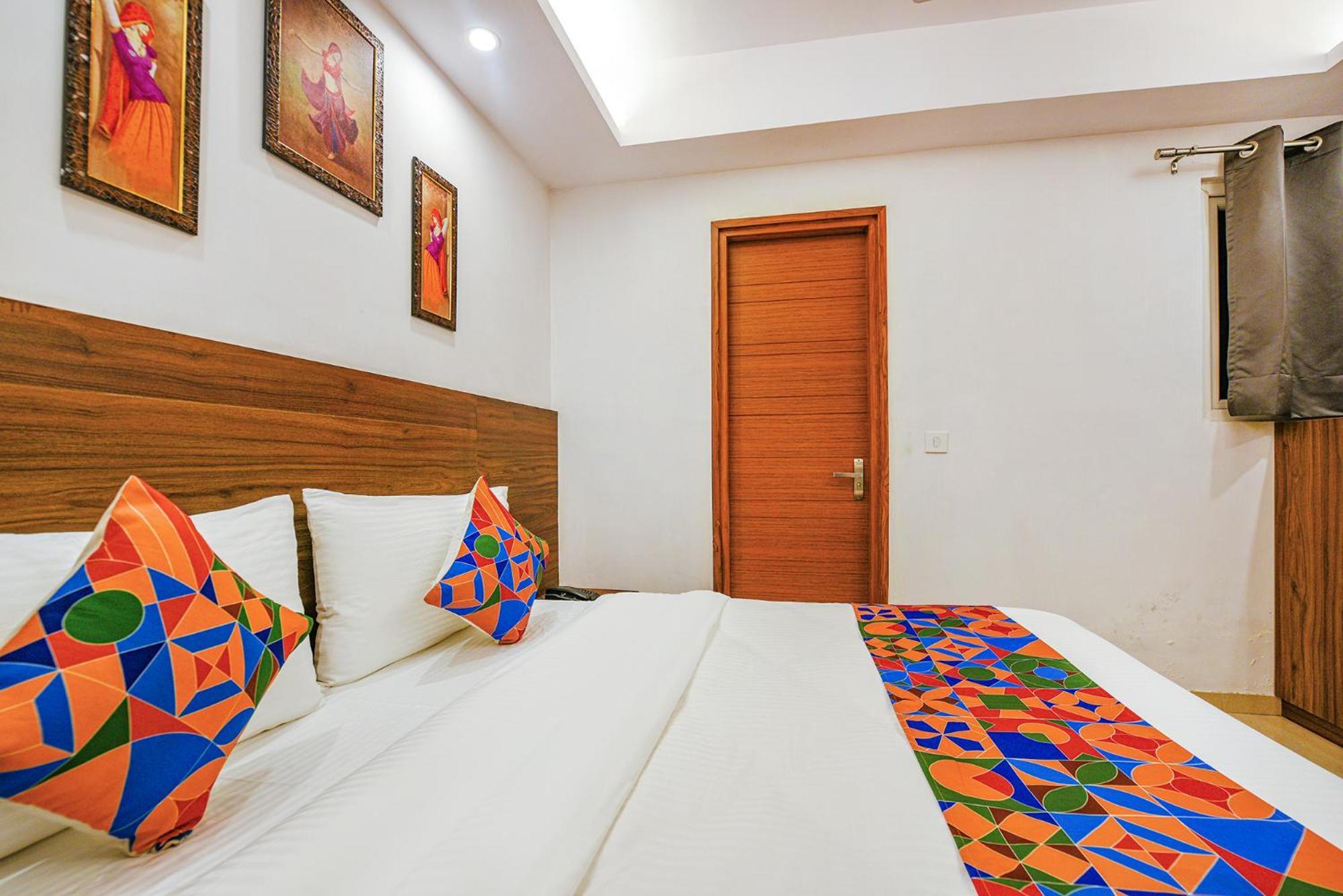 Fabhotel Sparkling - Nr Yashobhoomi Convention Centre Delhi  Esterno foto